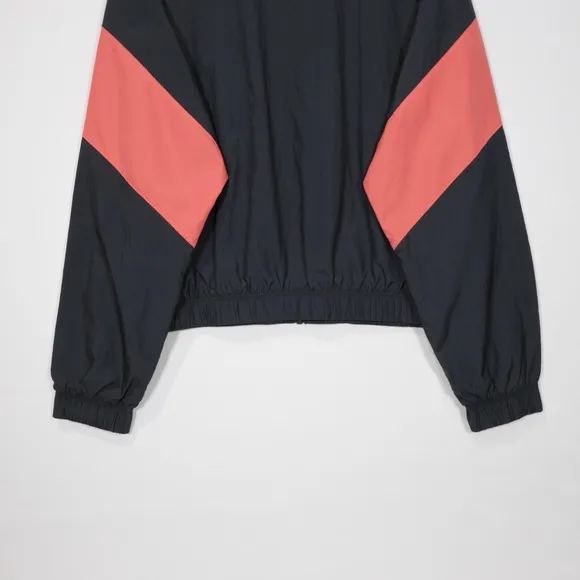 Adidas Women's Sportswear Game Time Windbreaker Jacket Gray Carbon Size S