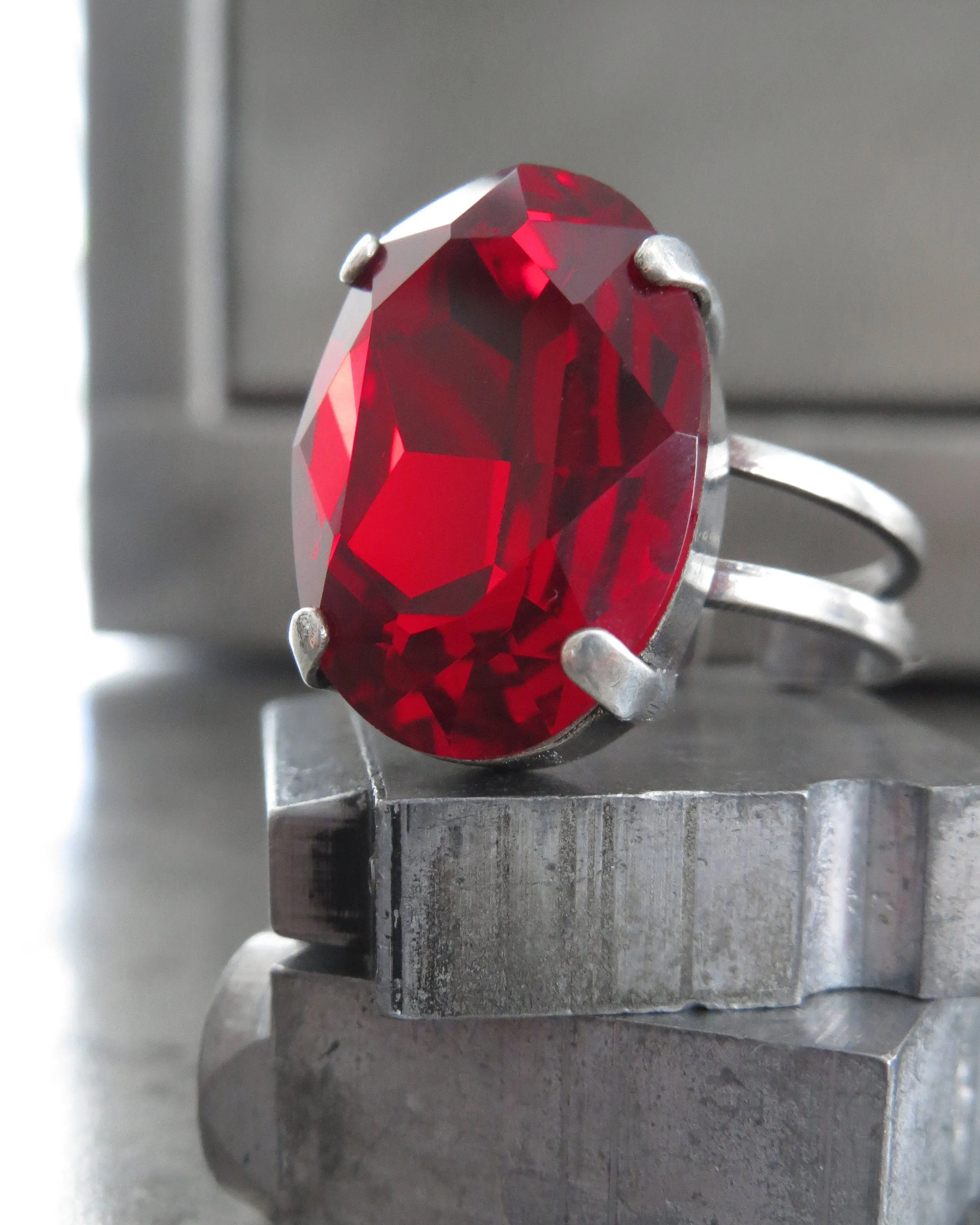 CROWN JEWEL - Oval Regal Red Crystal Ring