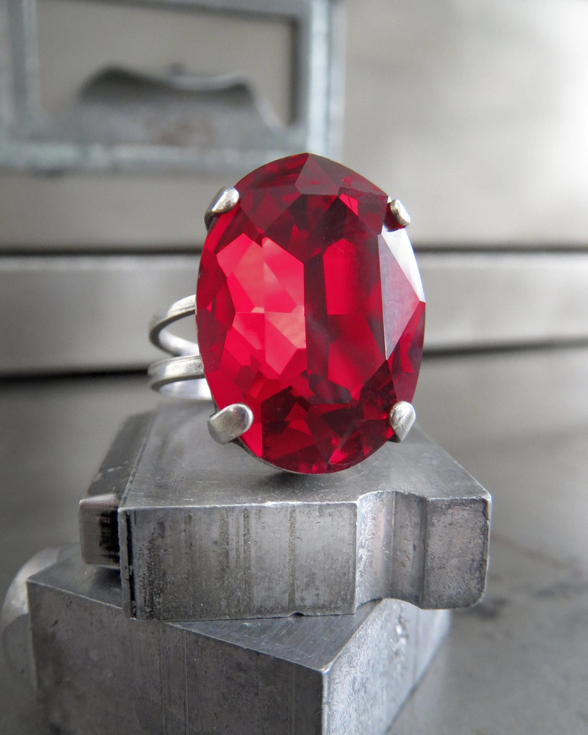CROWN JEWEL - Oval Regal Red Crystal Ring