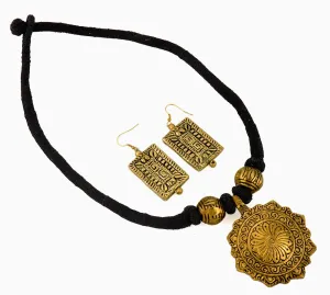 Ethnic Sutra - Necklace with Earrings