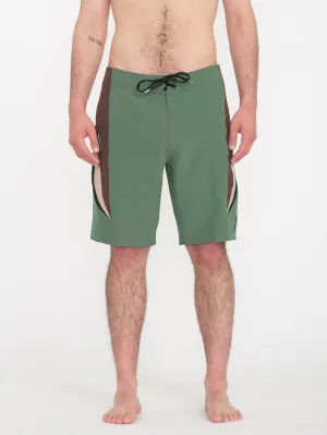 Surf Vitals J Robinson Mod 20" Boardshort - FIR GREEN