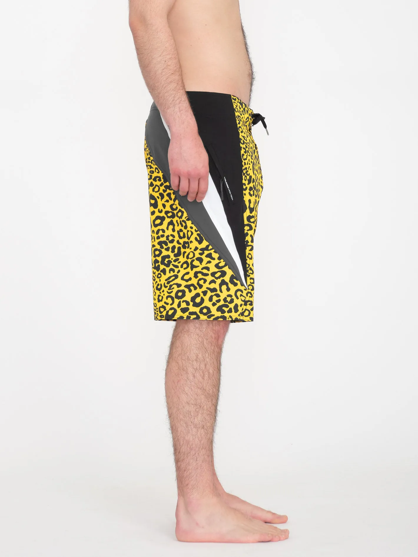 Surf Vitals J Robinson Mod" 20"Boardshort - LEMON