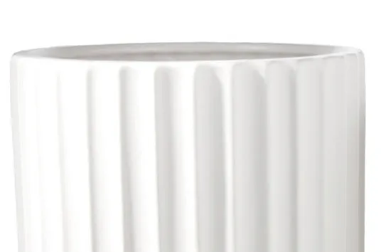 WHITE RIBBED PLANTERS